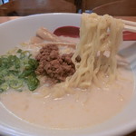 麺屋 武家 - 津大門豚骨ラーメン。580円