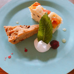 SOL - デザート
オレンジティーケーキとヴィーガンケーキ