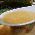 熊本ラーメン 黒龍 - スープ
