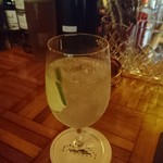 万平ホテル バー - スパイシージントニック