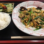 鳳蘭 - 木耳肉セット 1,080円   ※ライス半分