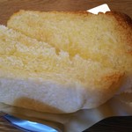 ピース ピース ピース - バタートースト、厚切りで