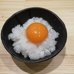 鳥megu - 箸休めの鬼おろし卵黄　玉子の弾力ハンパなし！