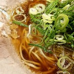 中華飯店 香来 - チャーシュー麺②