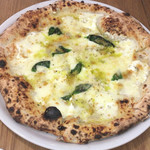 Trattoria e Pizzeria LUNETTA - 