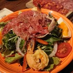 タベルナデエスパーニャフラガンテウーモ - 生ハムとアンチョビのサラダ