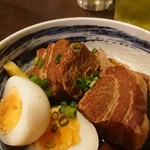 ゴリラ食堂 - 美味そうな、というか美味い角煮