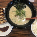 博多ラーメン 本丸亭 - 