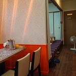 インド料理専門店 クシュクシュ - 2019　7/20　店内観