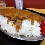 キッチンオトボケ - カツカレー（特盛）、生卵750円