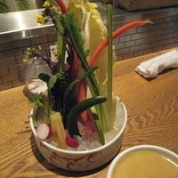 やさい家めい 表参道ヒルズ本家 - 野菜のバーニャカウダ