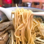 らーめん　えぞ勝 - 味噌らーめん麺リフト