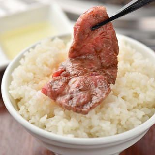 焼肉 ONAKANOMIKATA_1