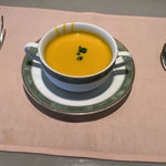 Kyasurorukurabu - ランチの冷製スープ