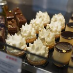 パティスリー オー フィル ドゥ ジュール - 