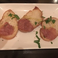 メルジェリーナ - お通しのブルスケッタ３人分