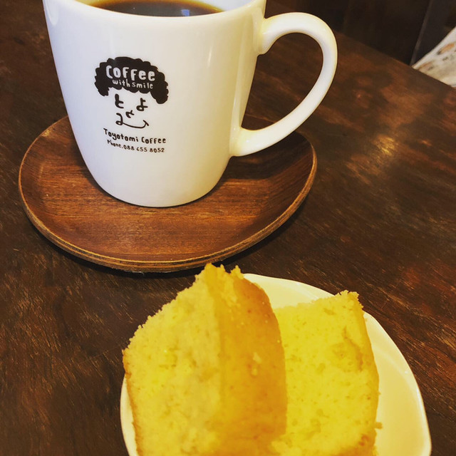 とよとみ珈琲 とよとみコーヒー 阿波富田 カフェ 食べログ