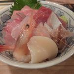 とんかつ小田保 - 海鮮丼