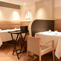 レストランエール - シックな落ち着いた雰囲気