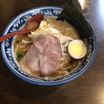 ラーメンめん丸 - 丸味噌ラーメン(760円)