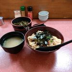 マルナカ - ホルタマ丼