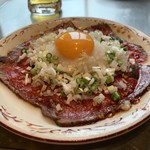 正泰苑 - 二代目レアステーキ ピリ辛ヤンニョム味