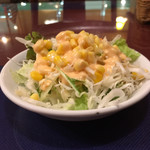 アクバル - サラダ