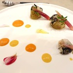 グリルダイニングシラノ - 前菜:つぶ貝のマリネと焼きナス  2色のパプリカソース