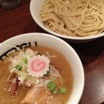 夜つけ麺800円+特製250円　1,050円　300g　2012.01