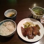 牛たんの一仙 - 牛タン焼定食＋とろろ