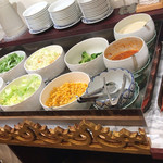 クンメー - サラダビュッフェ