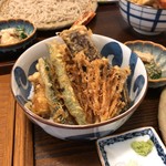 酒と蕎麦 まるか  - ミニ天丼