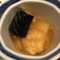 北新地 大嵓埜 - 左上の、お椀の蓋をあけました。
