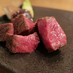 お肉屋 けいすけ 三男坊 - 高森和牛の極上塊焼き