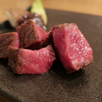 お肉屋 けいすけ 三男坊 - 高森和牛の極上塊焼き