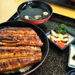 うなぎ料理 くりはら - 鰻丼(特)、3300円＋税