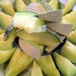 焼肉 はせ川 - 丸ごとメロンシャーベット