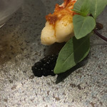 Grand rocher - 国産キャビア、こちらもレアな食材です