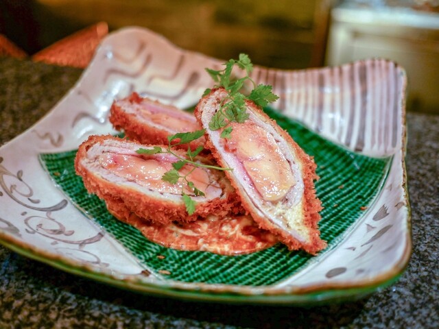 とんかつマンジェ>