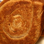 ベッカライ ビオブロート - シナモンロール