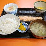 Soba Udon Tei - 焼き鮭定食・生卵付