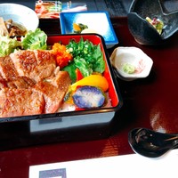 米沢牛黄木 金剛閣 すき焼き しゃぶしゃぶ 毘沙門 -  米沢牛黄木 金剛閣 すき焼き しゃぶしゃぶ 毘沙門 -