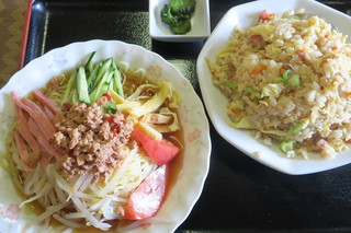 台湾料理 香林坊 - 冷麺セット（台湾冷麺＋炒飯）