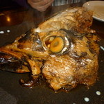 ぽんぽこたぬきのかくれ家 - まぐろカブト煮