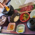 Shoutokujionsenhatsuhana - １６穀米ご飯と牛タンとろろ定食