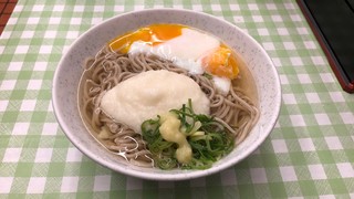 Miyakosoba - 冷かけ温玉やまかけ490円