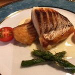 クックハウス　ティーフォン - 白身魚のグリルアップ！これで￥650は、激安かも？
      なんか、￥2000とか言われても、信じてしまいそうな感じです。