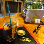 Koma Gyarari Kafe - これもアイスコーヒー