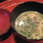 草喰 なかひがし - 1月ムカゴの自然薯団子、大根、人参の白味噌仕立て