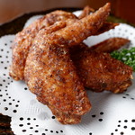 ビアホフ ガンバリウス - 手羽先